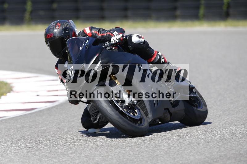 /Archiv-2025/48 25.08.2025 Cornu Master School ADR/blau-bleu/102